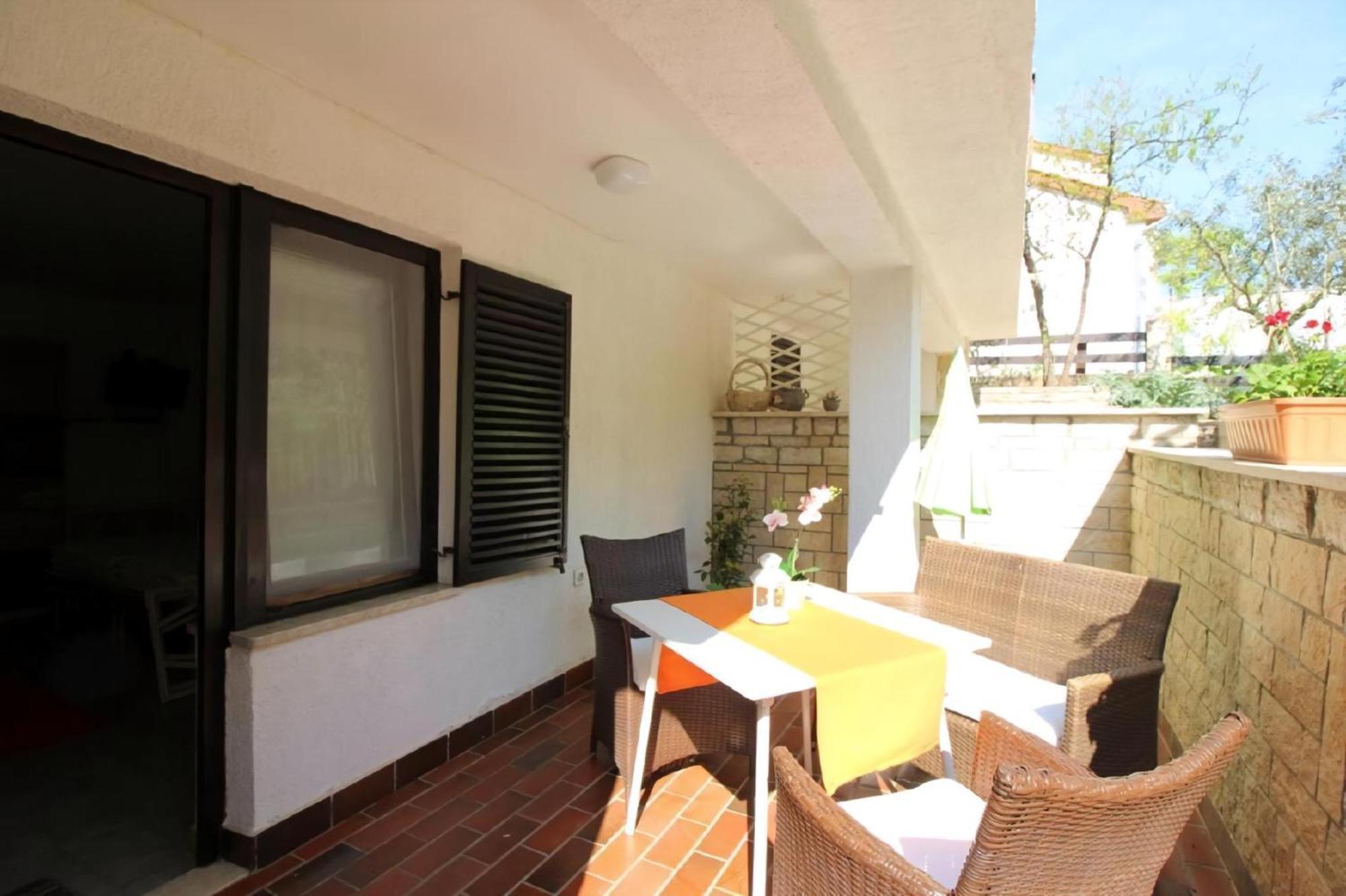 Sabina Apartment *